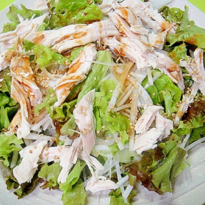 【中華ごま】茹で鶏とレタス大根のサラダ